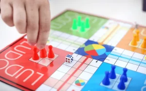 Ludo League APK